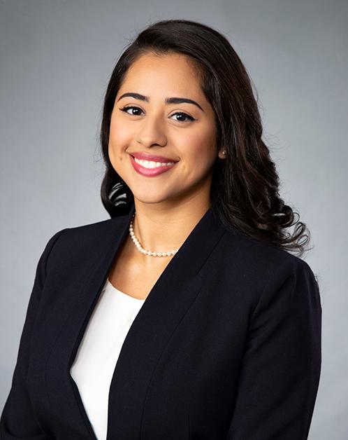 Claudia Lopez-Knapp